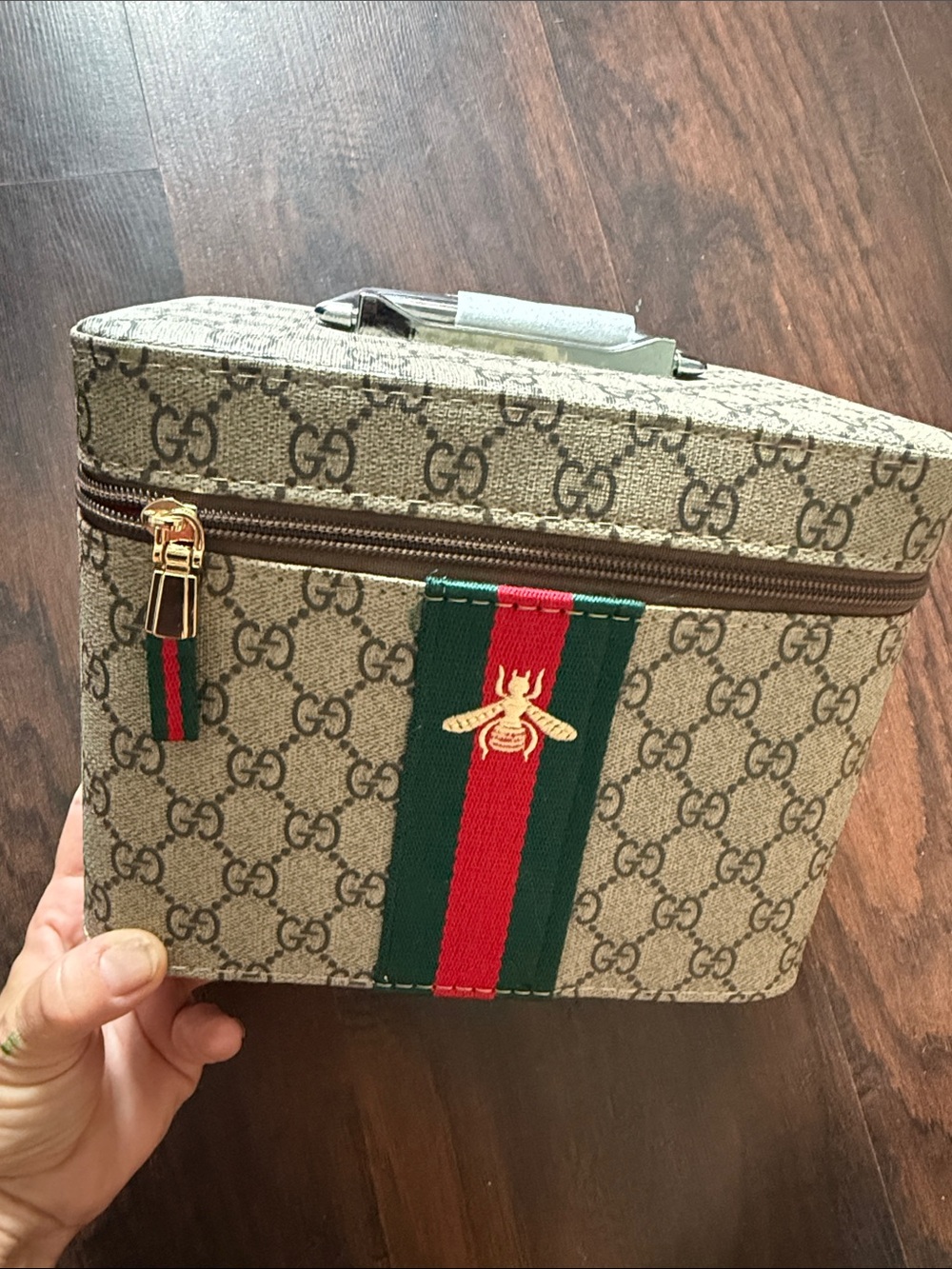 Beige GG Canvas Vanity Case with Green and Red Stripe NEW